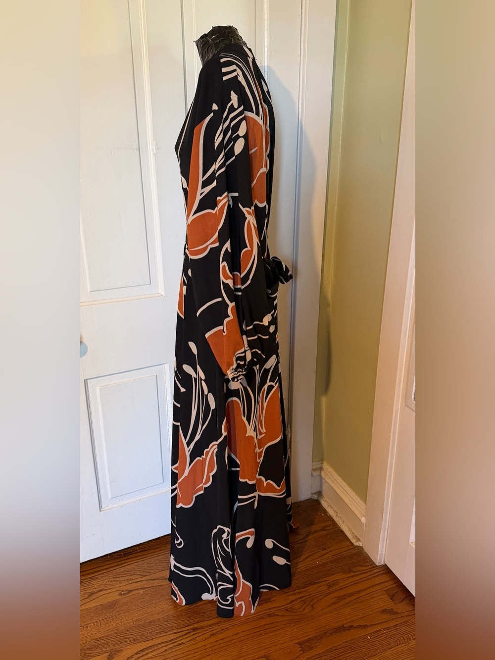 Premier Amour Long Black Maxi Dress with Rust Floral Print Size 10 - Picture 7 of 12